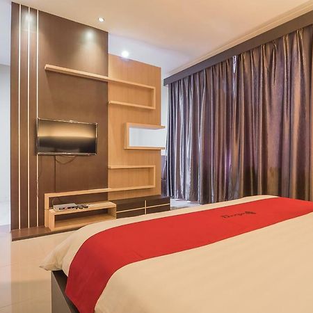 RedDoorz Plus @ Tanjung Pandan Belitung 2 Luaran gambar