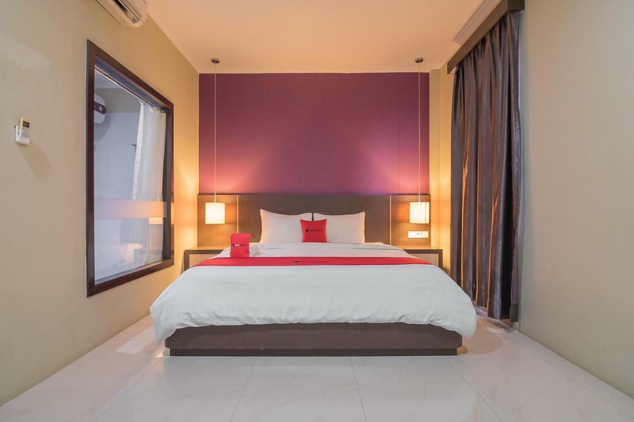 RedDoorz Plus @ Tanjung Pandan Belitung 2 Luaran gambar